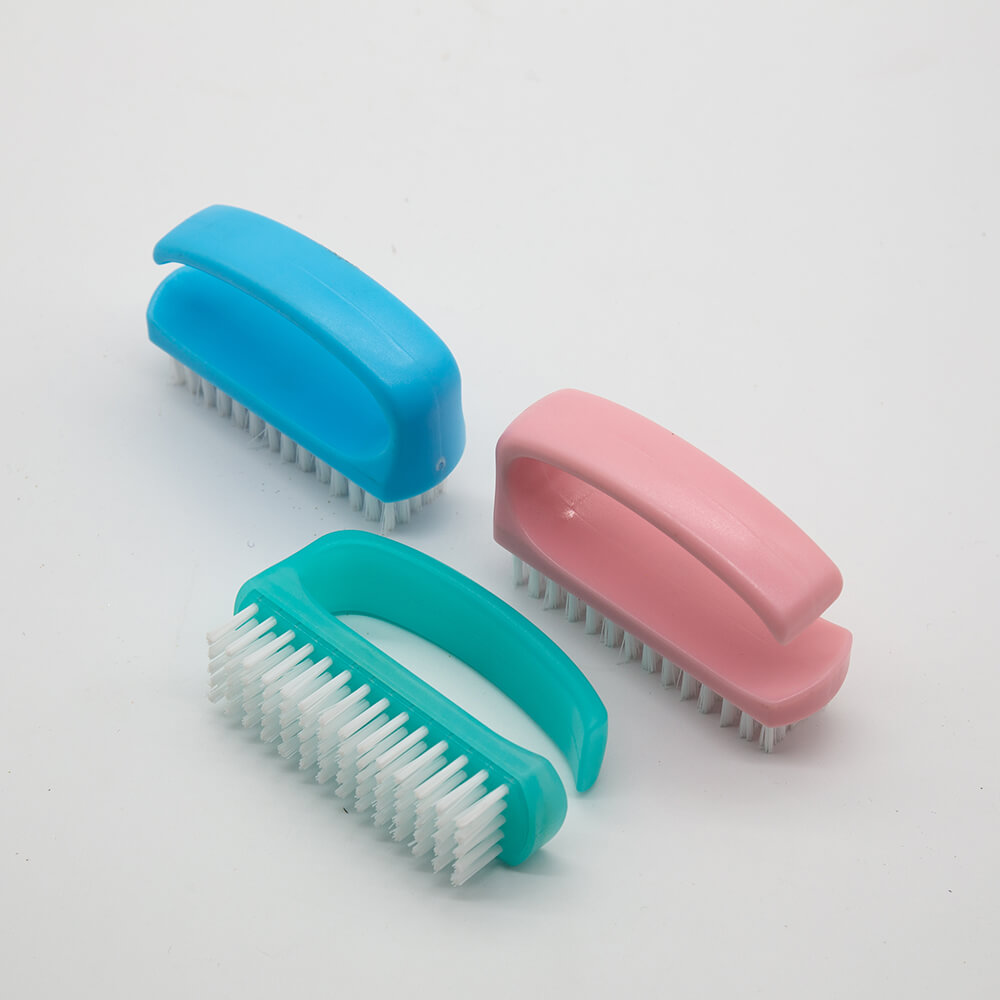plastic nail brush with handle